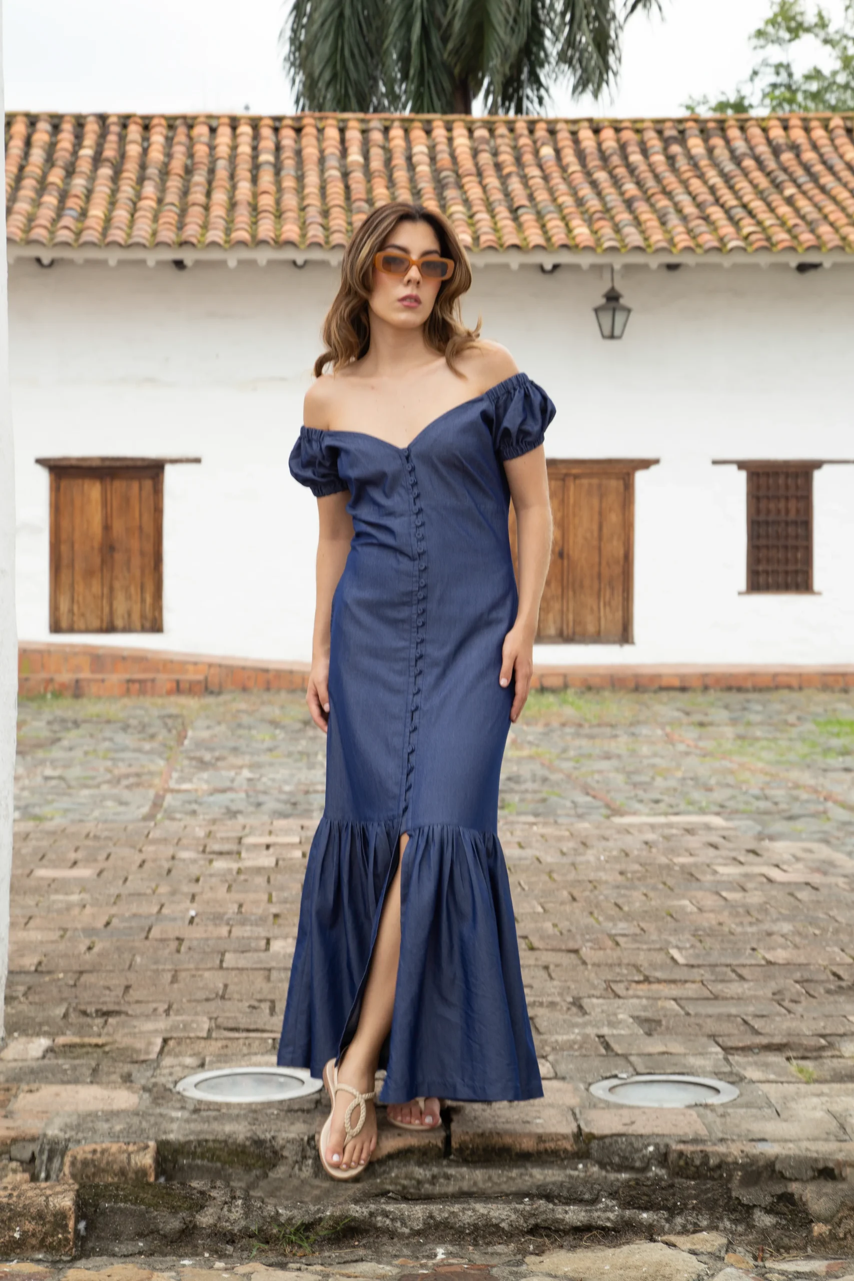 RV09: Isolated Dress - Image 2