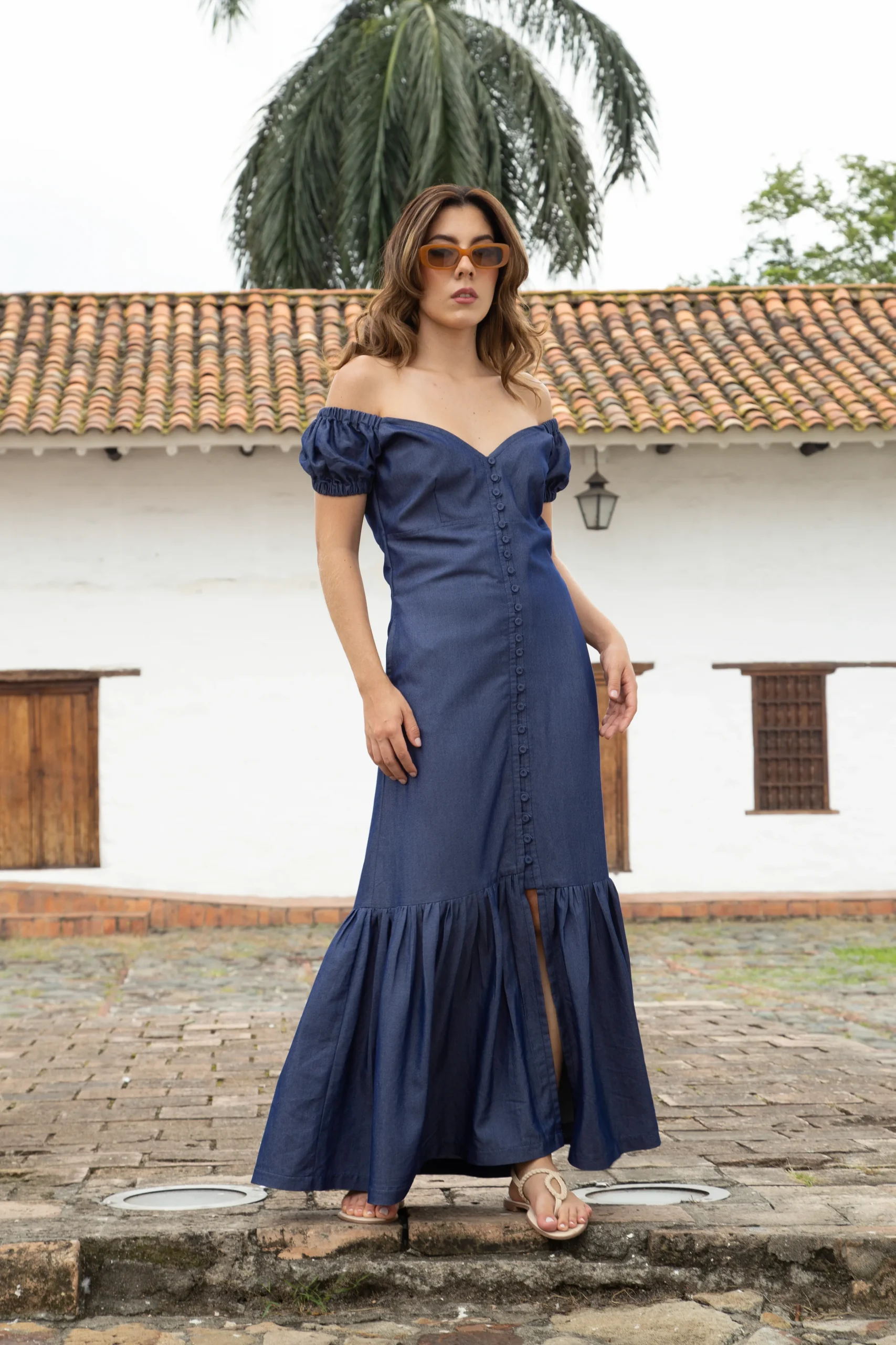 RV09: Isolated Dress - Image 3